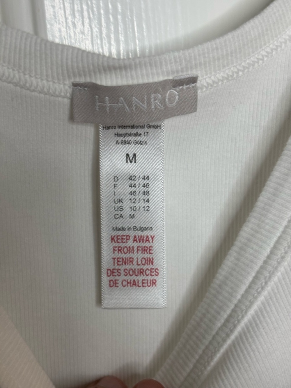 Like new Hanro White Tank Top - Classic Scoop Ribbed Style size M - Picture 4 of 7